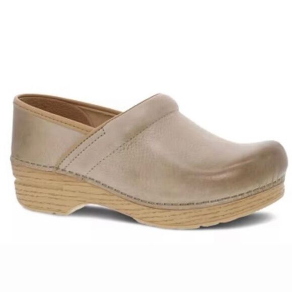 NWOB Dansko The Professional Clog Taupe Tan Leather Women’s EU 38 US 7.5-8 2024 - Picture 1 of 10